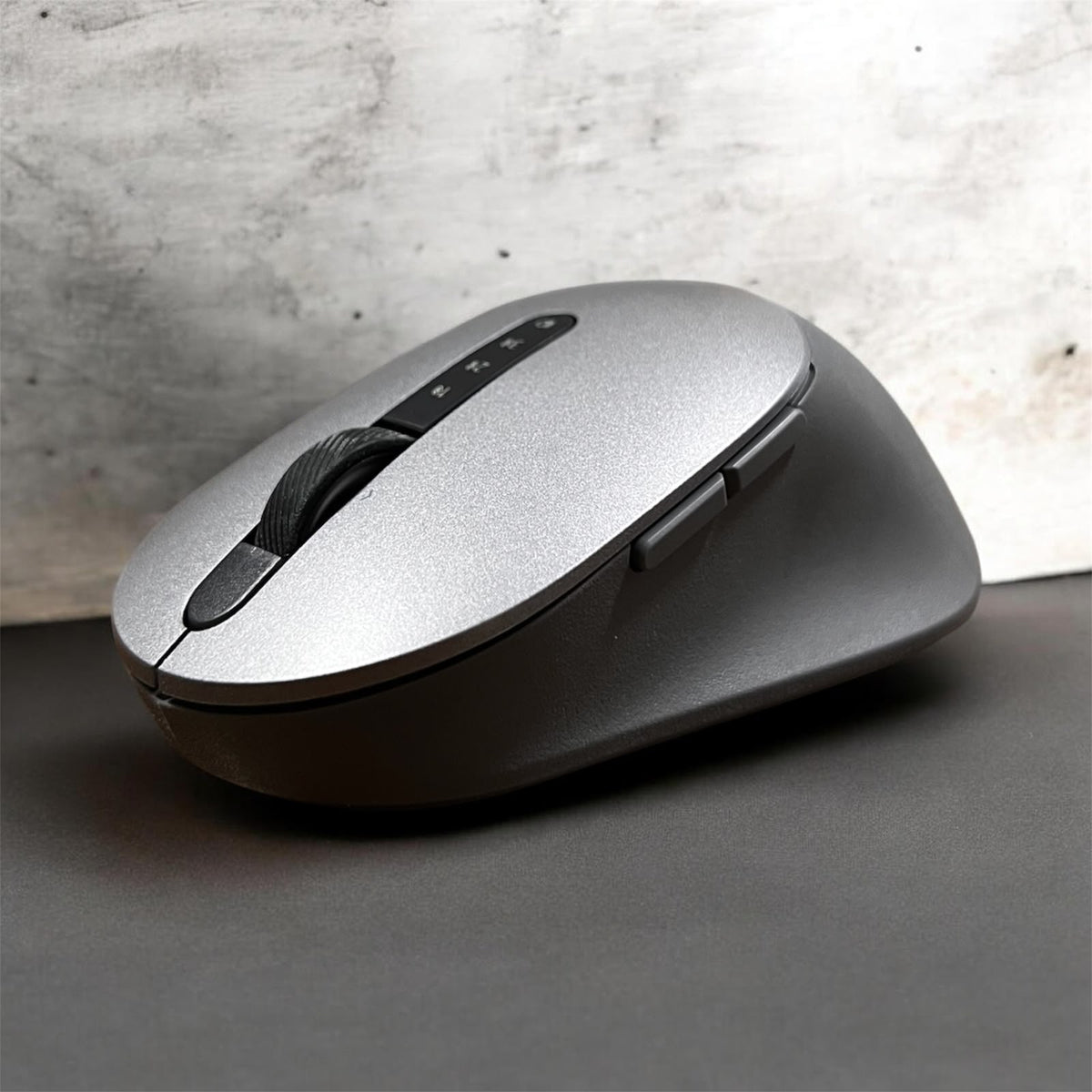 Dell KM7321W Premier Wireless Keyboard and Mouse-Bluetooth + 2.4GHz, Multi-Device.